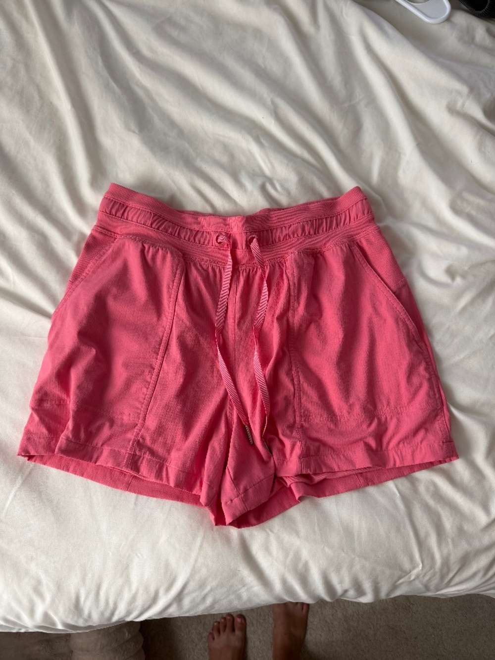 Dance Studio Evolve High-Rise Relaxed Short 3.5" size 6